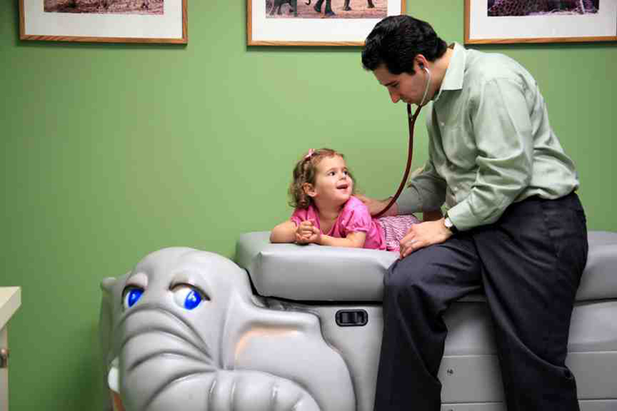 Hirsch-pediatrics-zoo-office